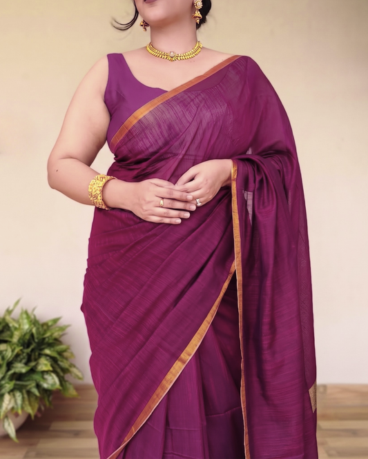 Deep Magenta Slub Cotton Saree With Gold Zari Pallu