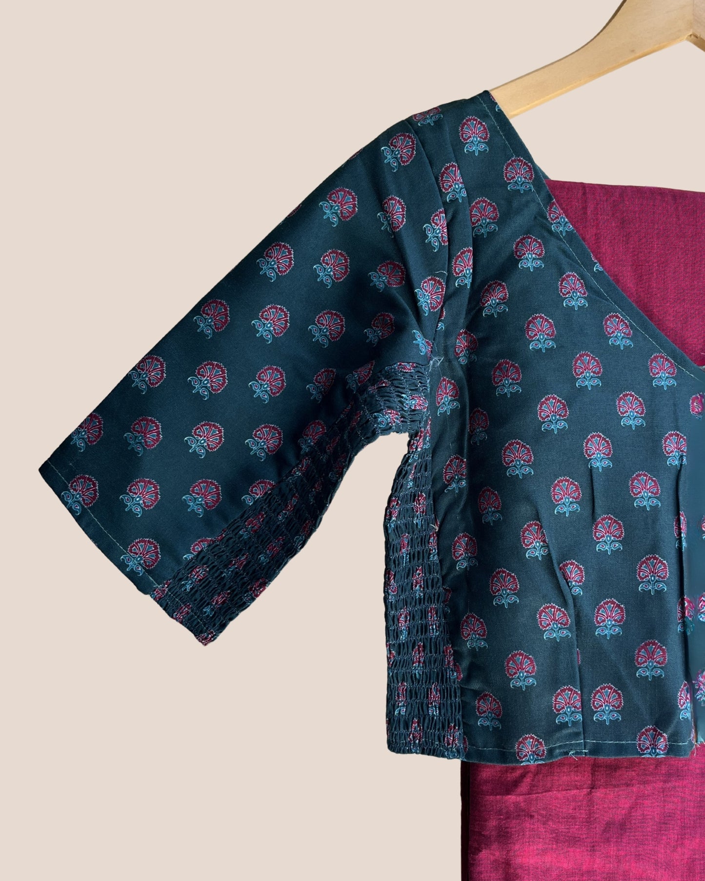 Deep Pink Handwoven Khadi Cotton Saree + Stretchable Cotton Blouse Combo
