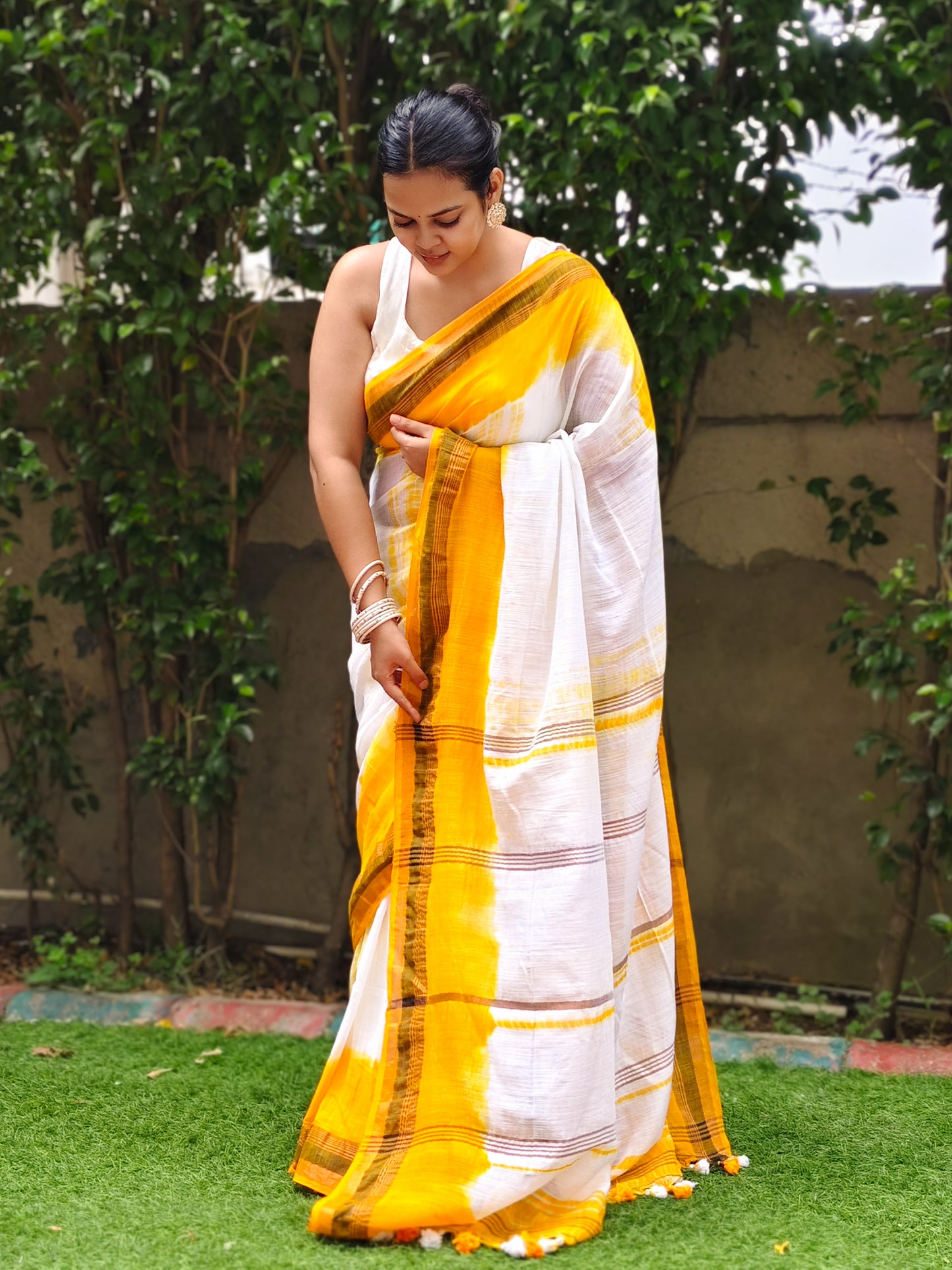 Yellow & White Tie Dye Pure Cotton Saree