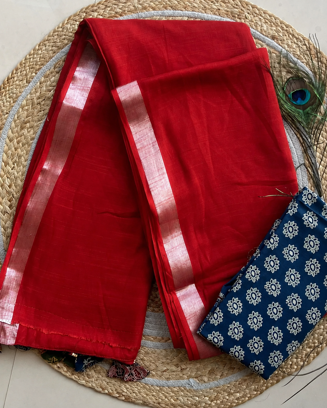 Rose Red Pure Linen Saree With Handblock Printed Blouse Piece