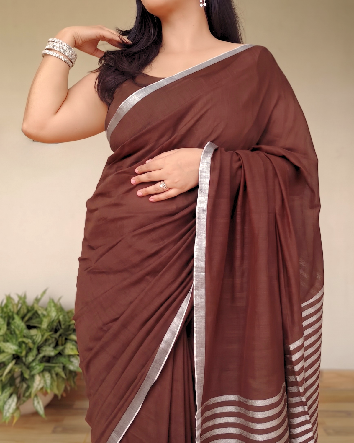 Brown Slub Cotton Saree With Silver Zari Pallu
