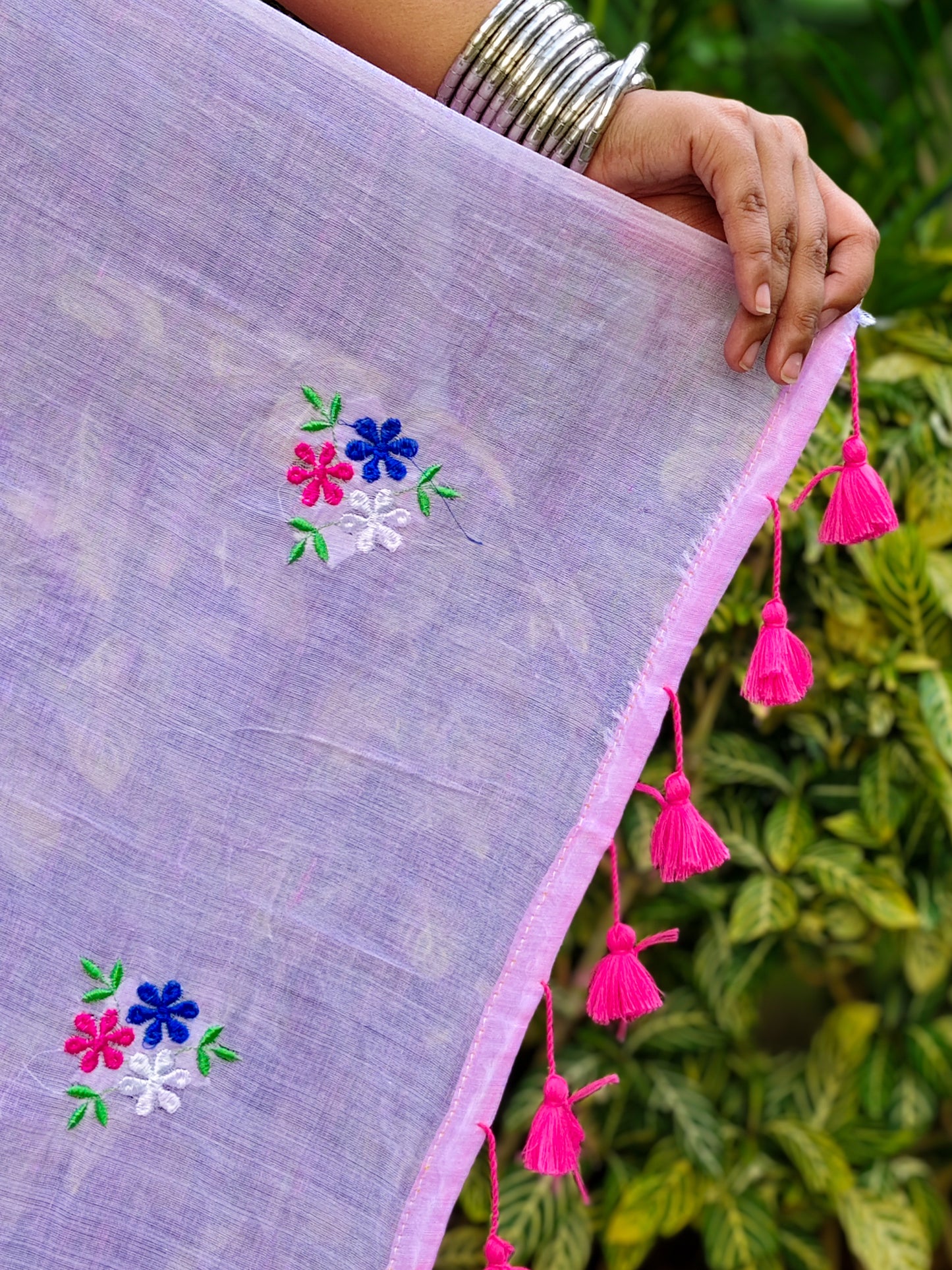 Gulabi Floral Embroidered Mulmul Cotton Saree