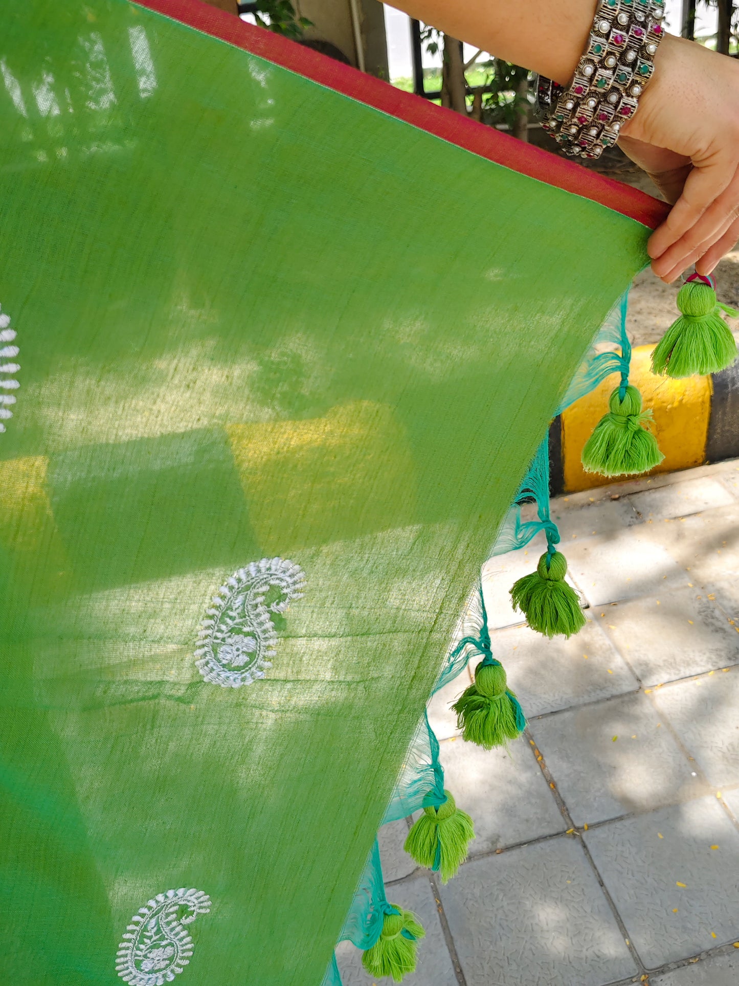 Tota Green Ambi Embroidered Soft Cotton Saree