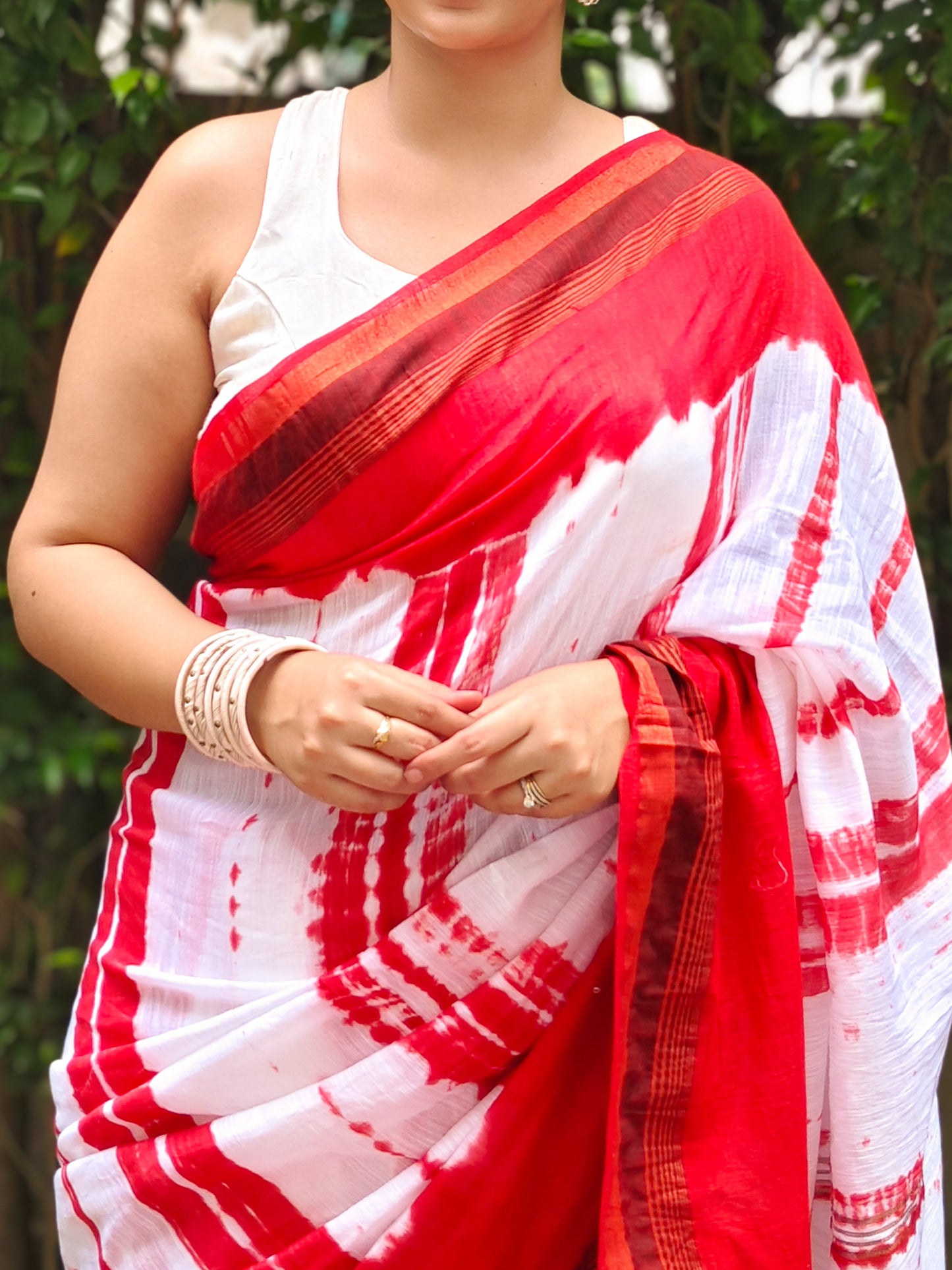 Cherry Red & White Tie Dye Pure Cotton Saree