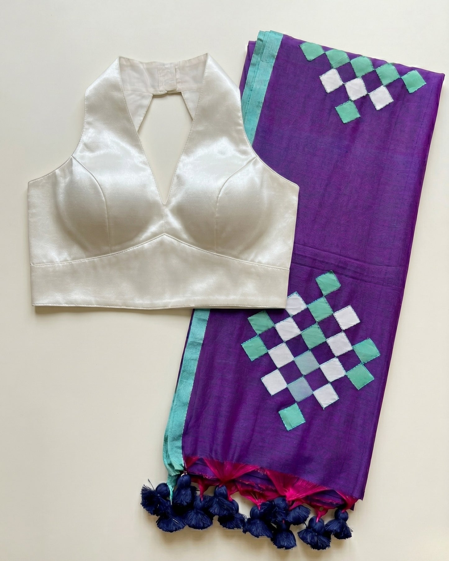 Jamuni Patchwork Handloom Cotton Saree + White Gajji Silk Blouse Combo