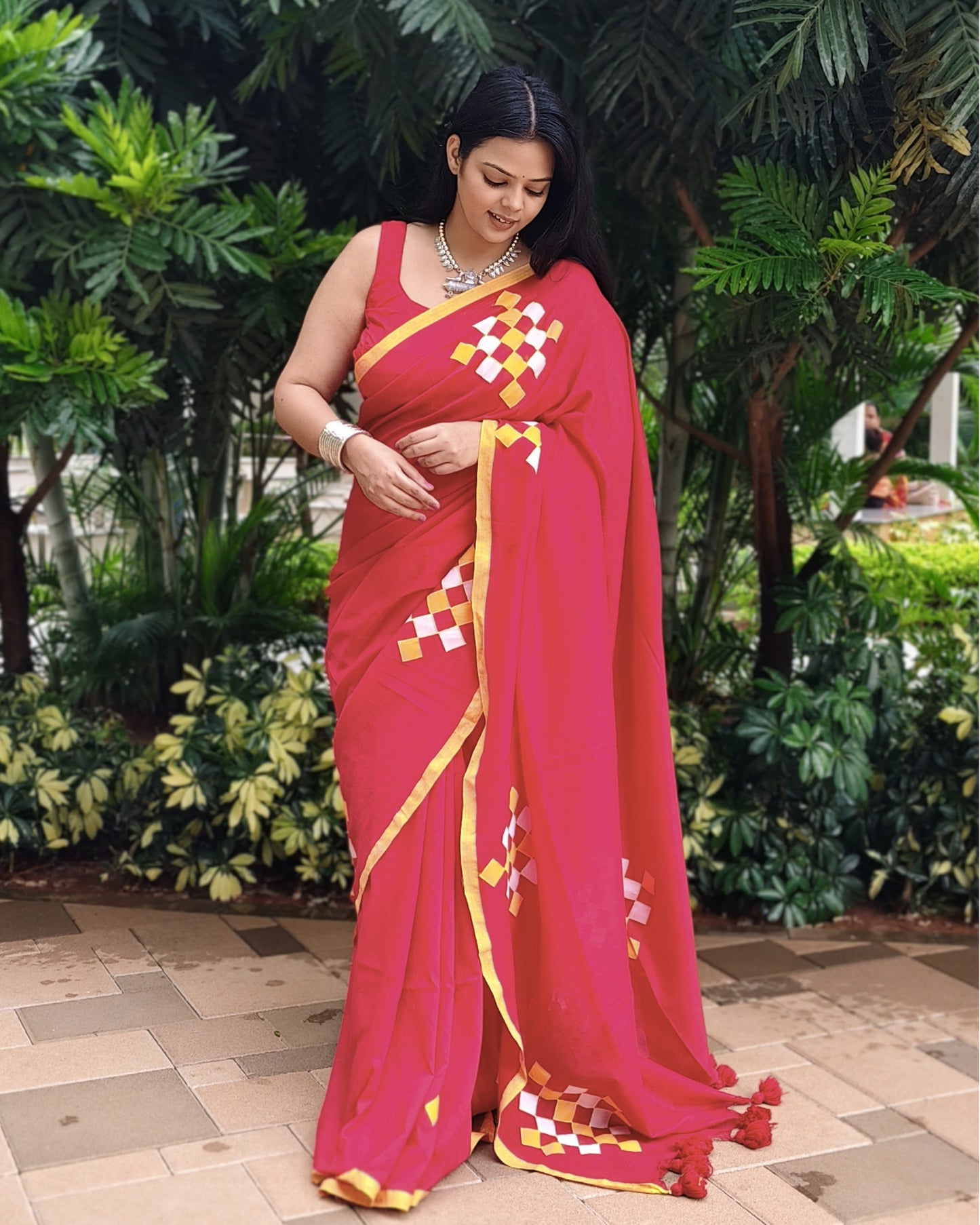 Laal Patchwork Handloom Cotton Saree + Yellow Gajji Silk Blouse Combo