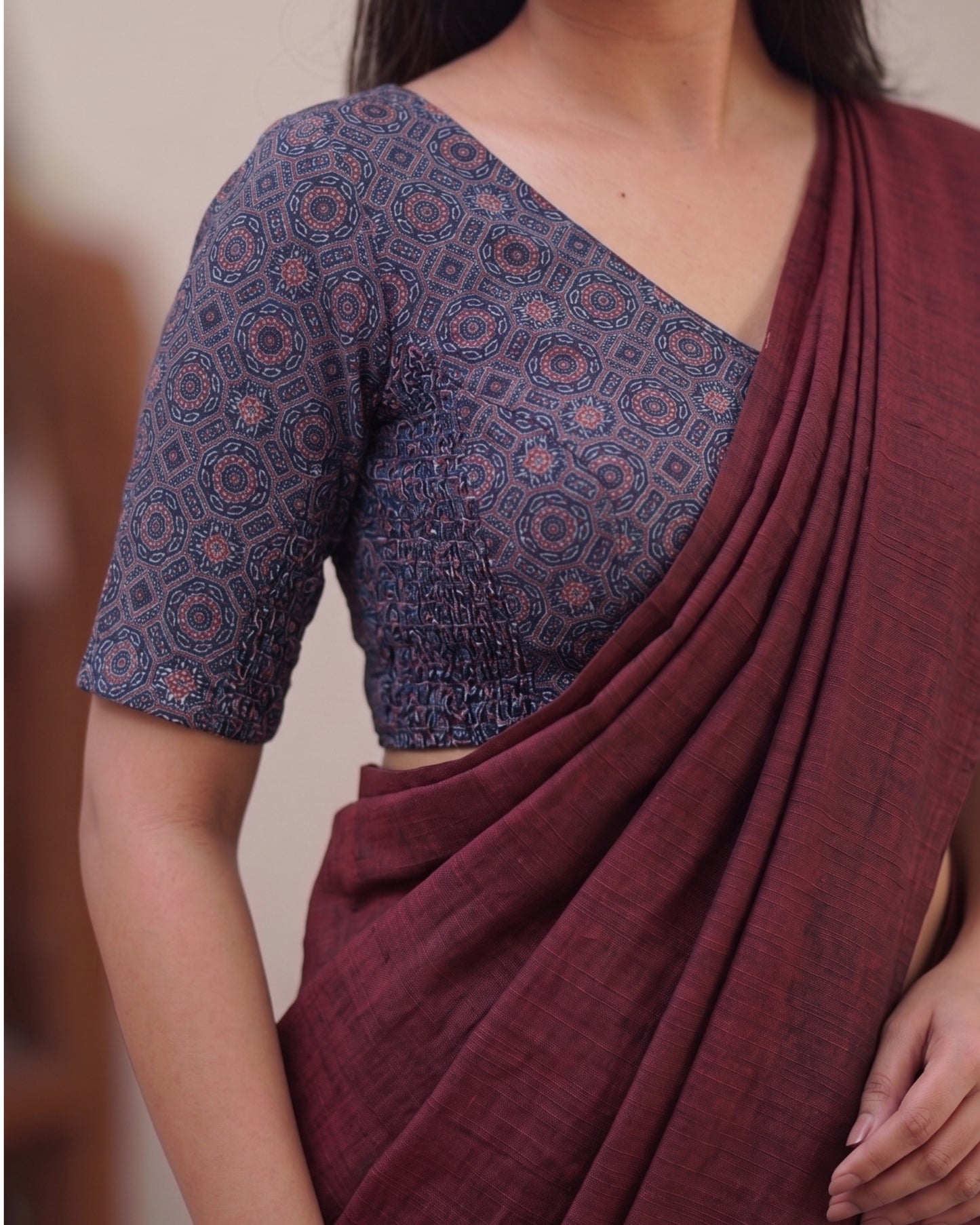 Maroon Handwoven Khadi Cotton Saree + Stretchable Cotton Blouse Combo