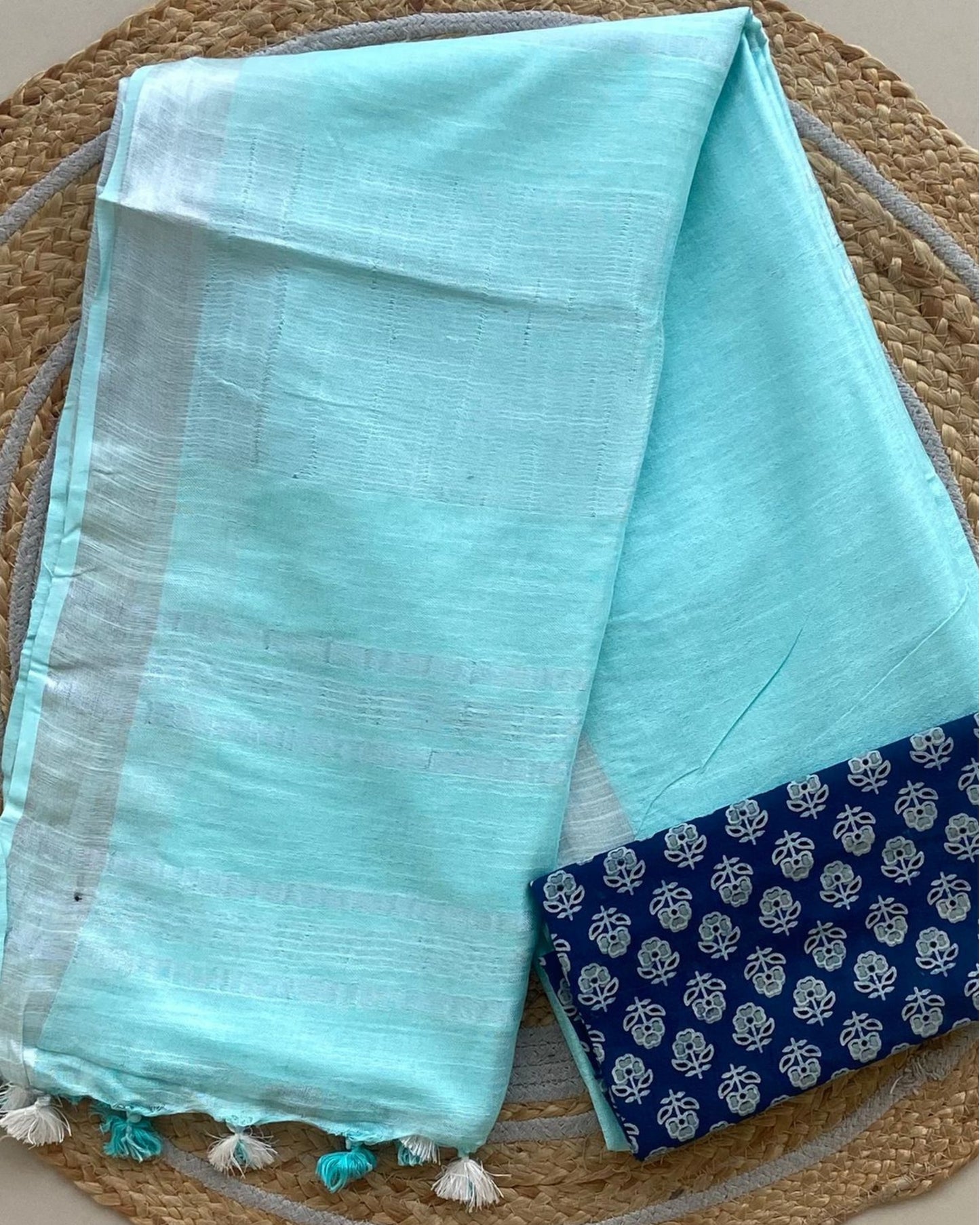 Soft Teal Pure Linen Saree With Handblock Printed Blouse Piece